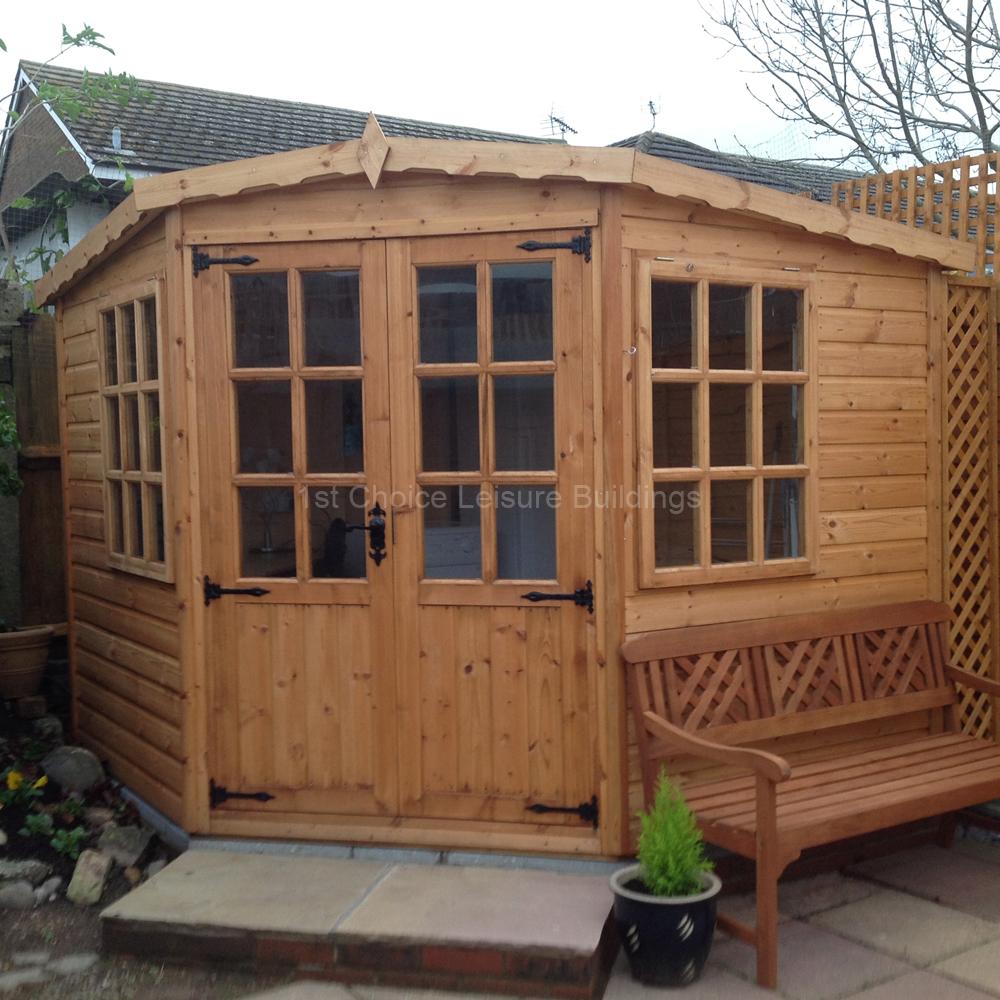 1st Choice Diamond Timber Worthing Corner Summerhouse - Includes Free Assembly 1