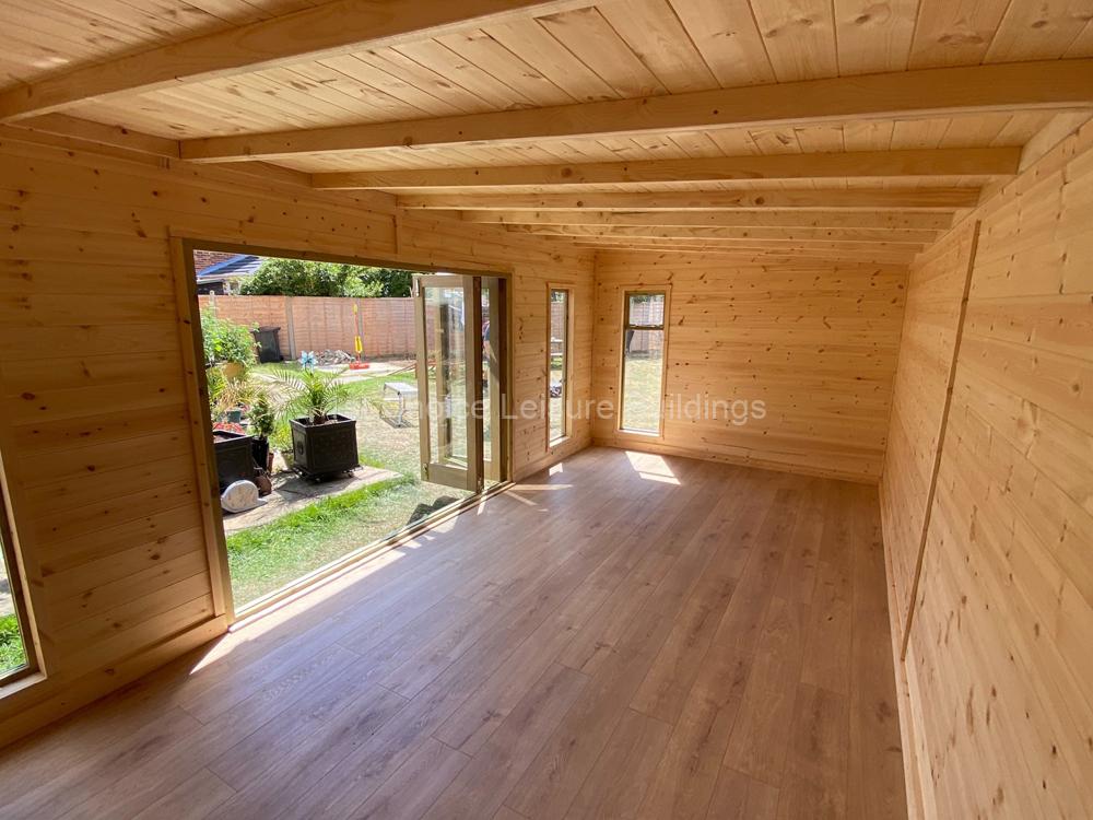 Summerhouse - Garden Workshop - Garden Room With Chestnut Oak Laminated Floor 4