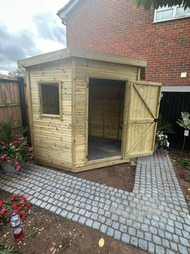 Sapphire 7ft x 7ft Eversley Corner Garden Shed in 155mm Shiplap cladding. SSEV3
