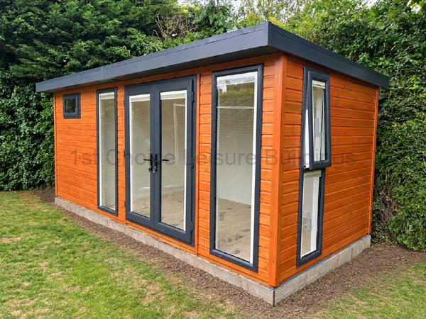 Royal Multi Room Garden Room.